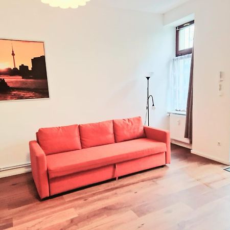 City Studio Apartment For 4, Near Sonnenallee ベルリン エクステリア 写真