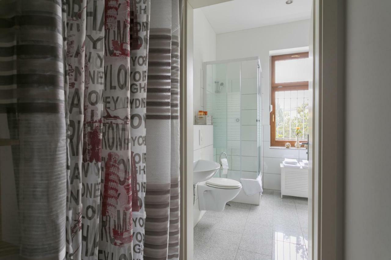 City Studio Apartment For 4, Near Sonnenallee ベルリン エクステリア 写真